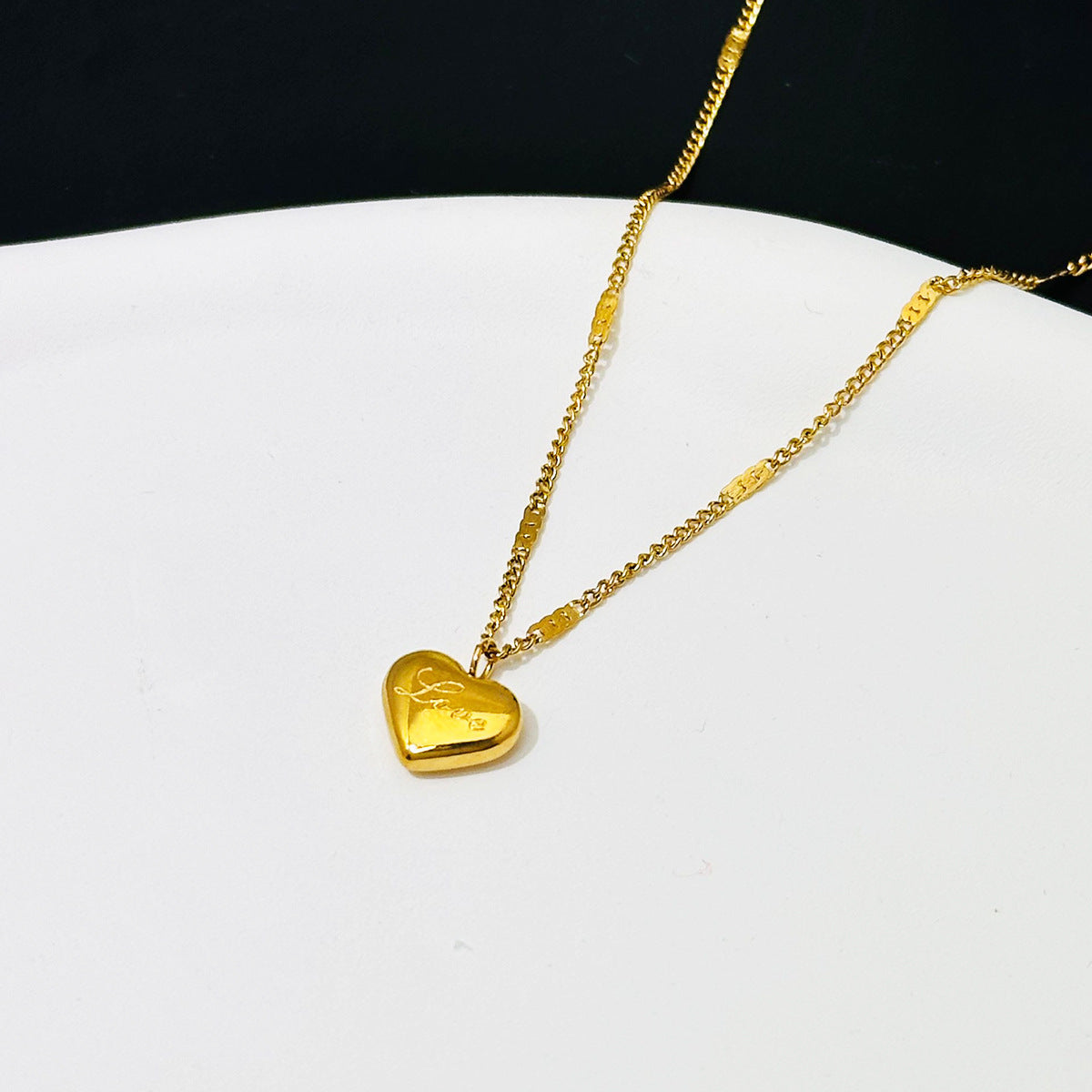 5pcs/pack Love Titanium Steel Necklace Clavicle Chain